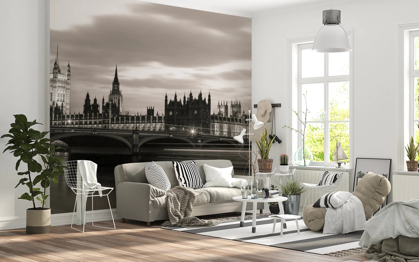 London's Majesty Wall Mural