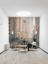 Busy Manhattan street scene.

