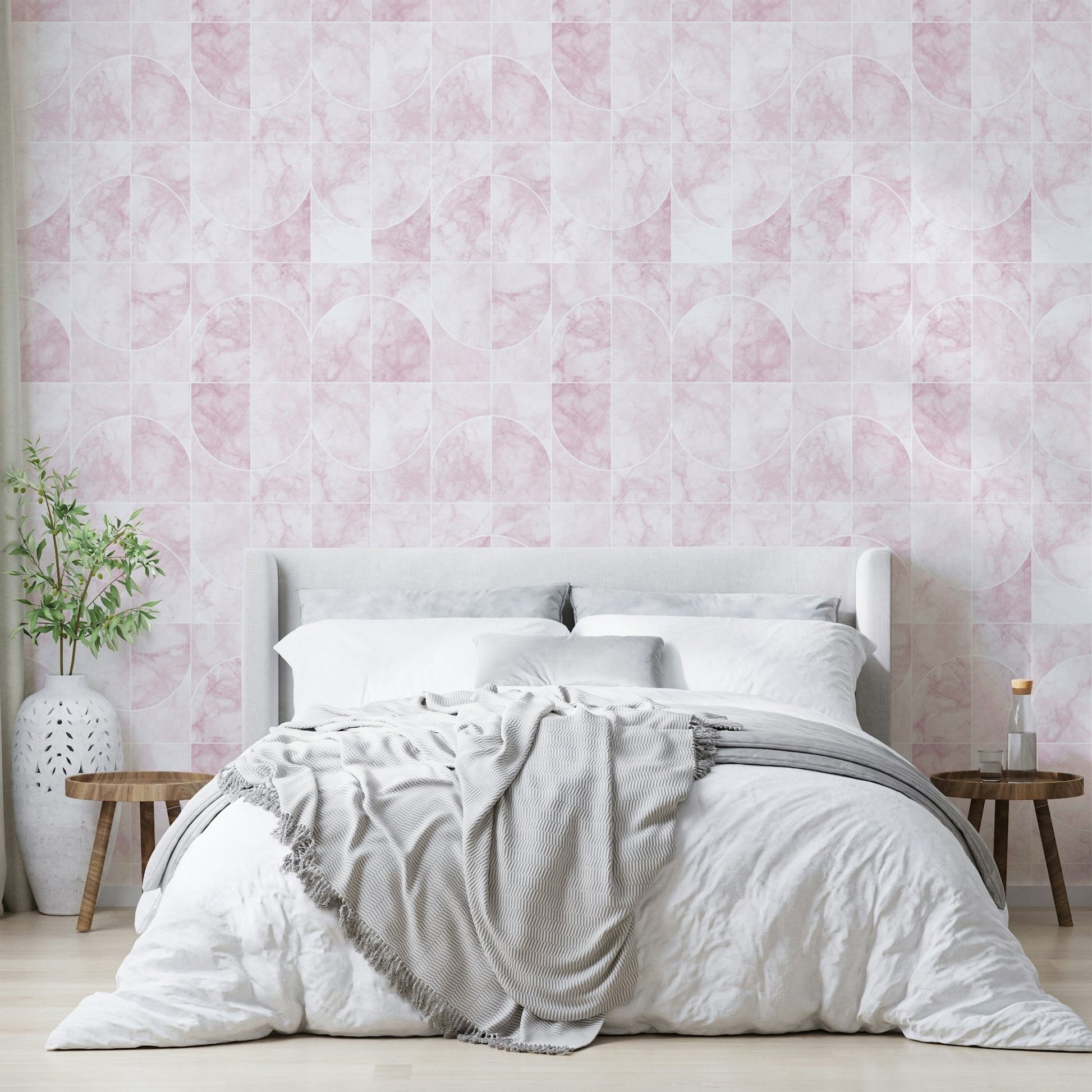 Structured yet fluid visual.

