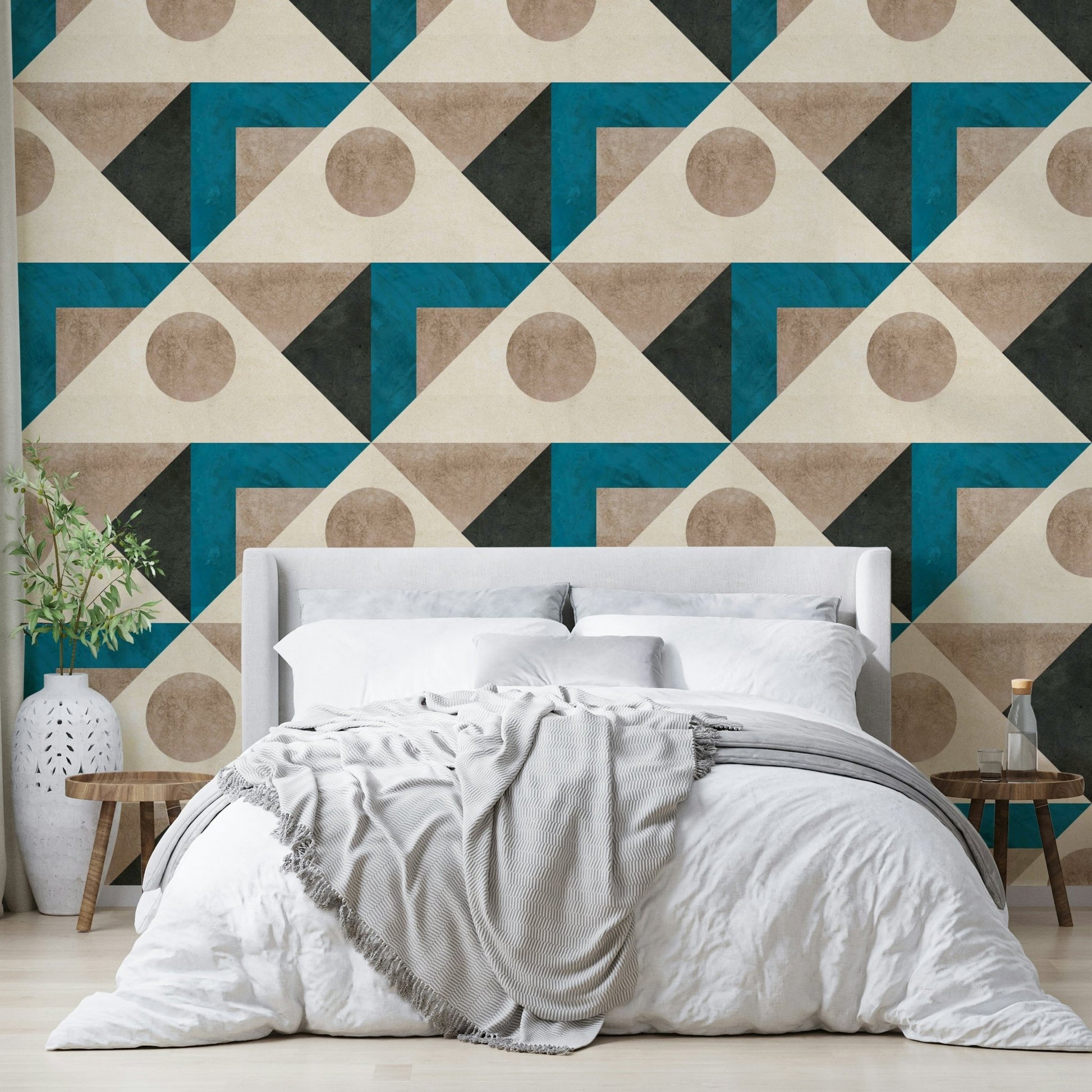 Teal and white wallpaper for vintage-inspired décor

