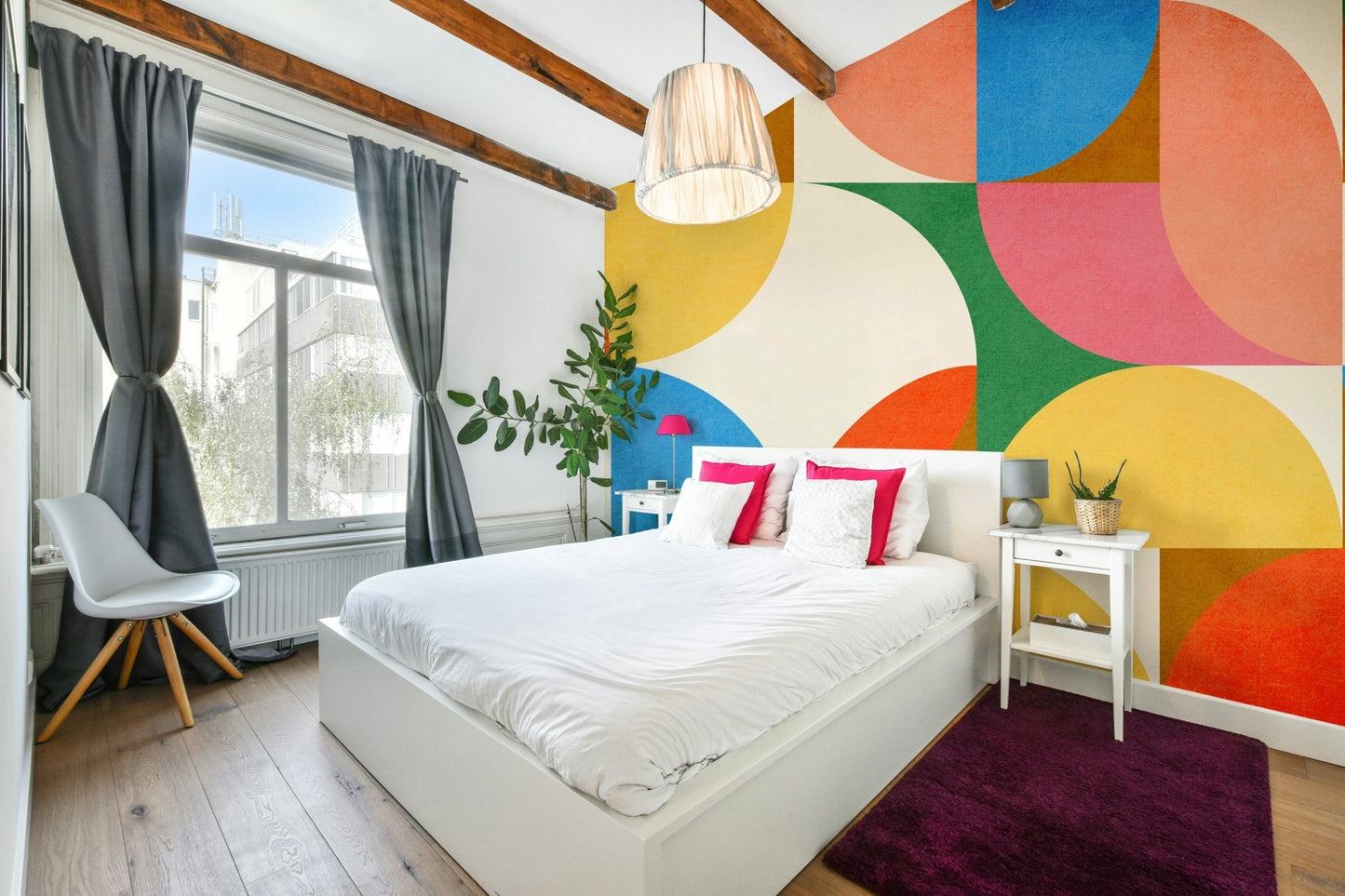 Iconic Oslo cityscape with modern buildings.

