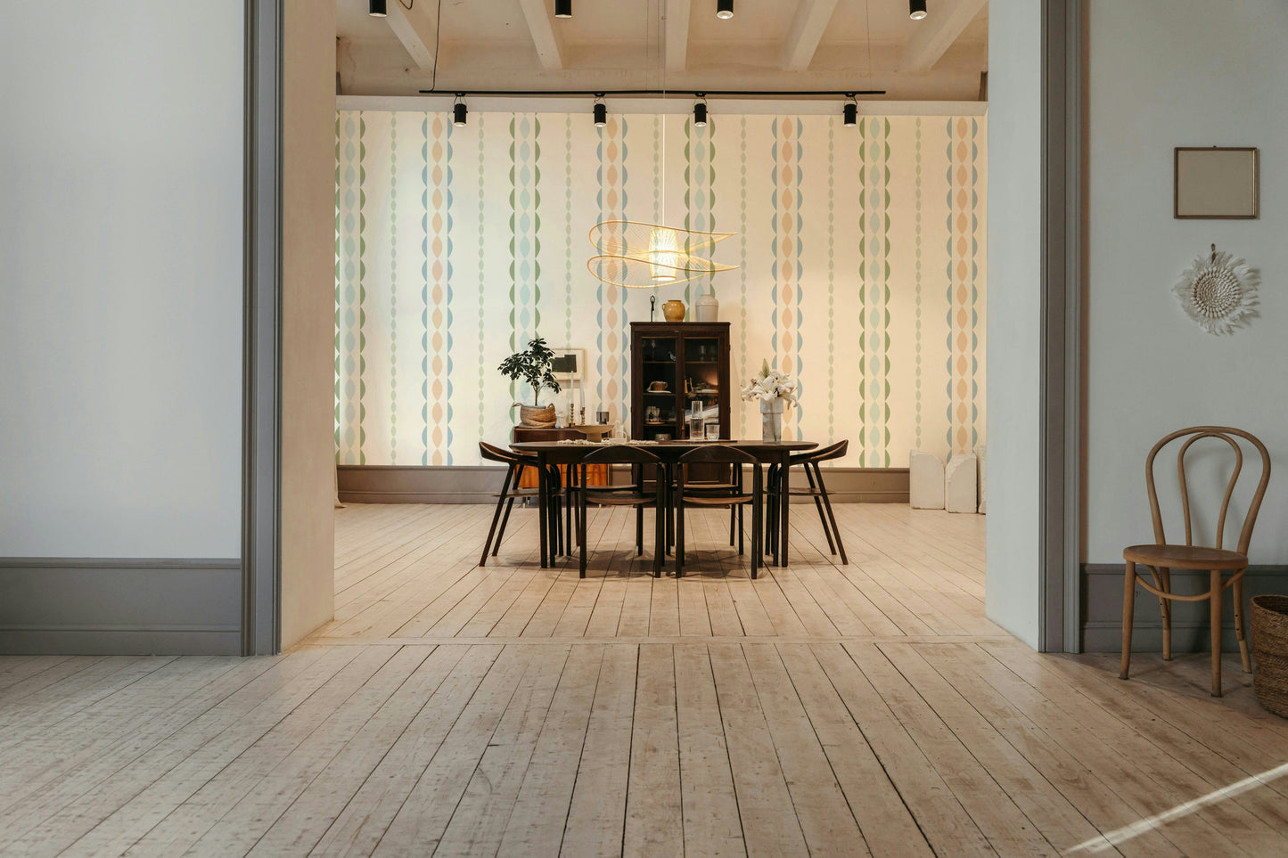 The design features a repeating pattern of soft, interconnected scallop shapes.

