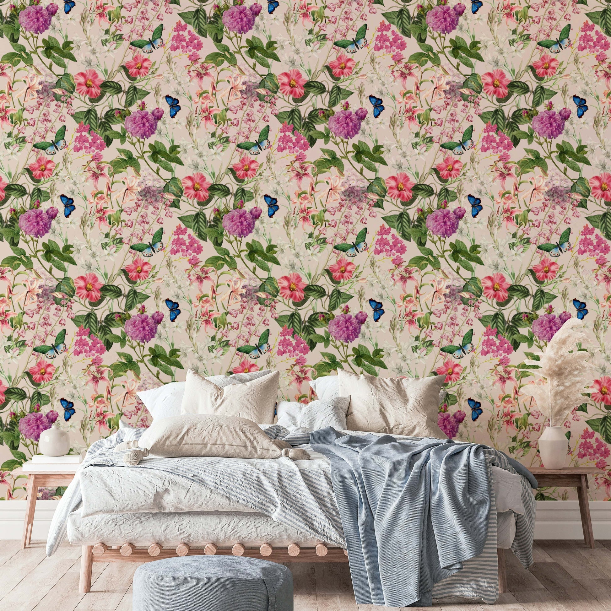 Pink Floral subtle wallpaper

