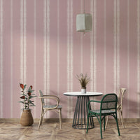 Subtle boho charm in soft pink tones for a relaxed atmosphere

