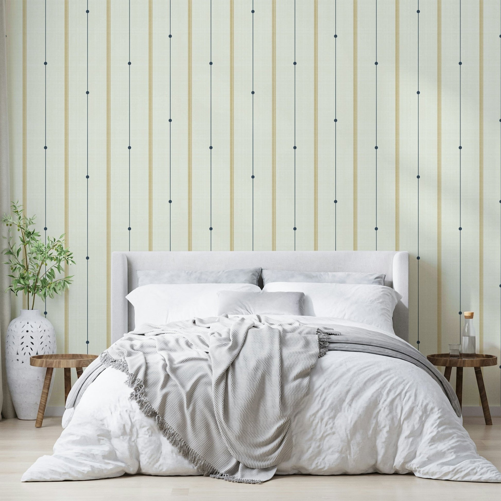 Elegant country wallpaper with refined minimal stripes

