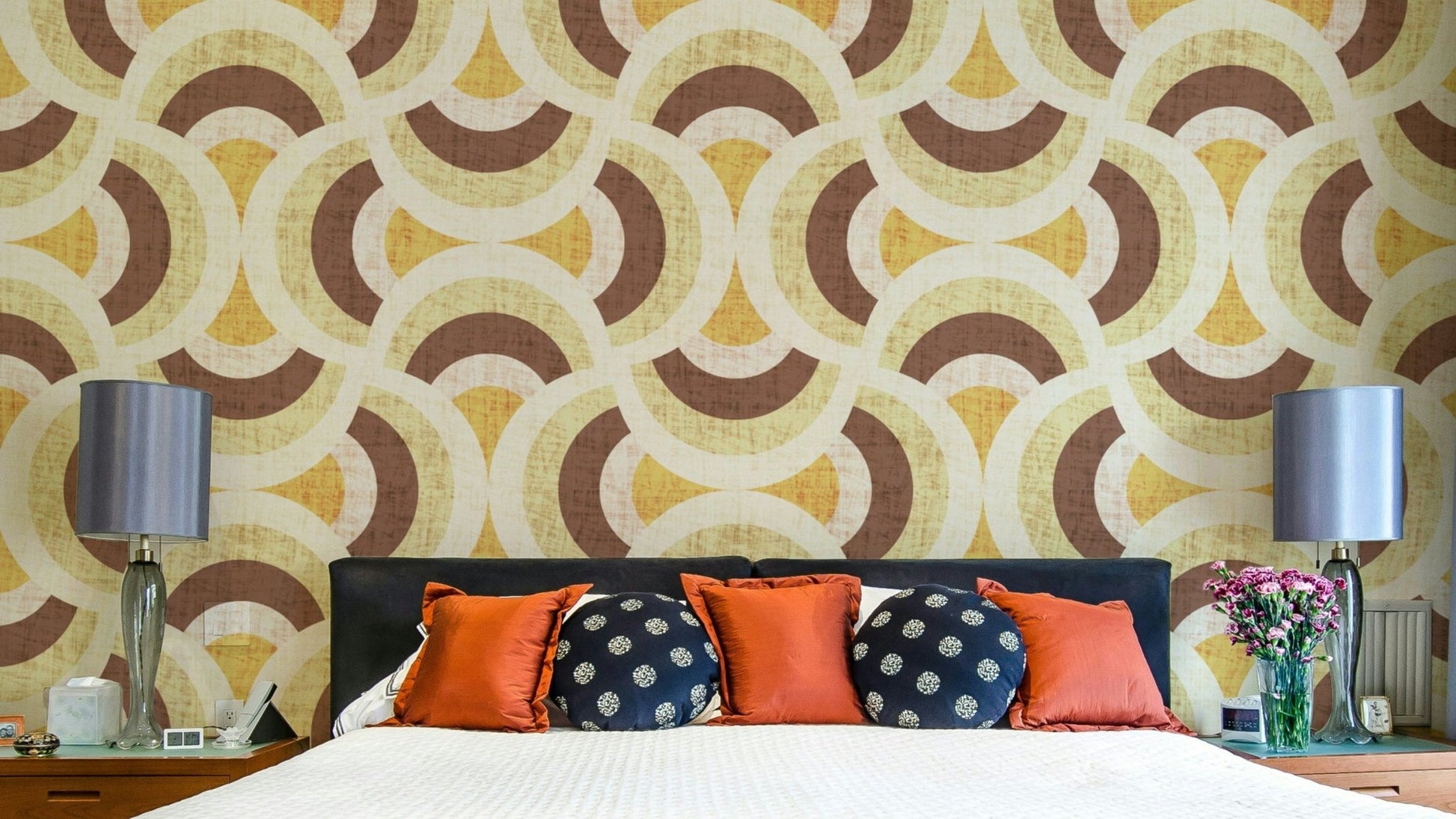 A stylish geometric wallpaper pattern.
