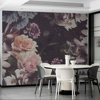 Classic floral print wall design


