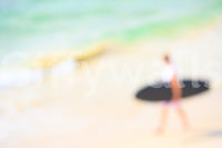 A detail of the warm tones in the rock and water.

