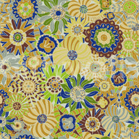 Wallpaper with a fun and cheerful design.

