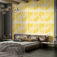 Bright daisy wallpaper in soft yellow and white

