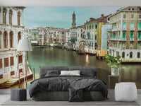 Beautiful Grand Canal wallpaper for creating an elegant space.

