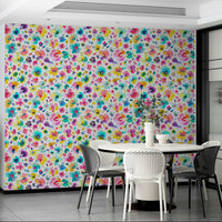 Color-rich floral wallpaper for tropical or beachy themes.

