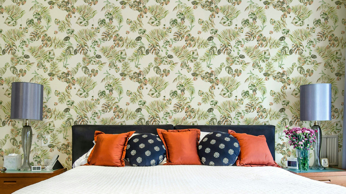 Lush jungle tropical leaves wallpaper for interiors

