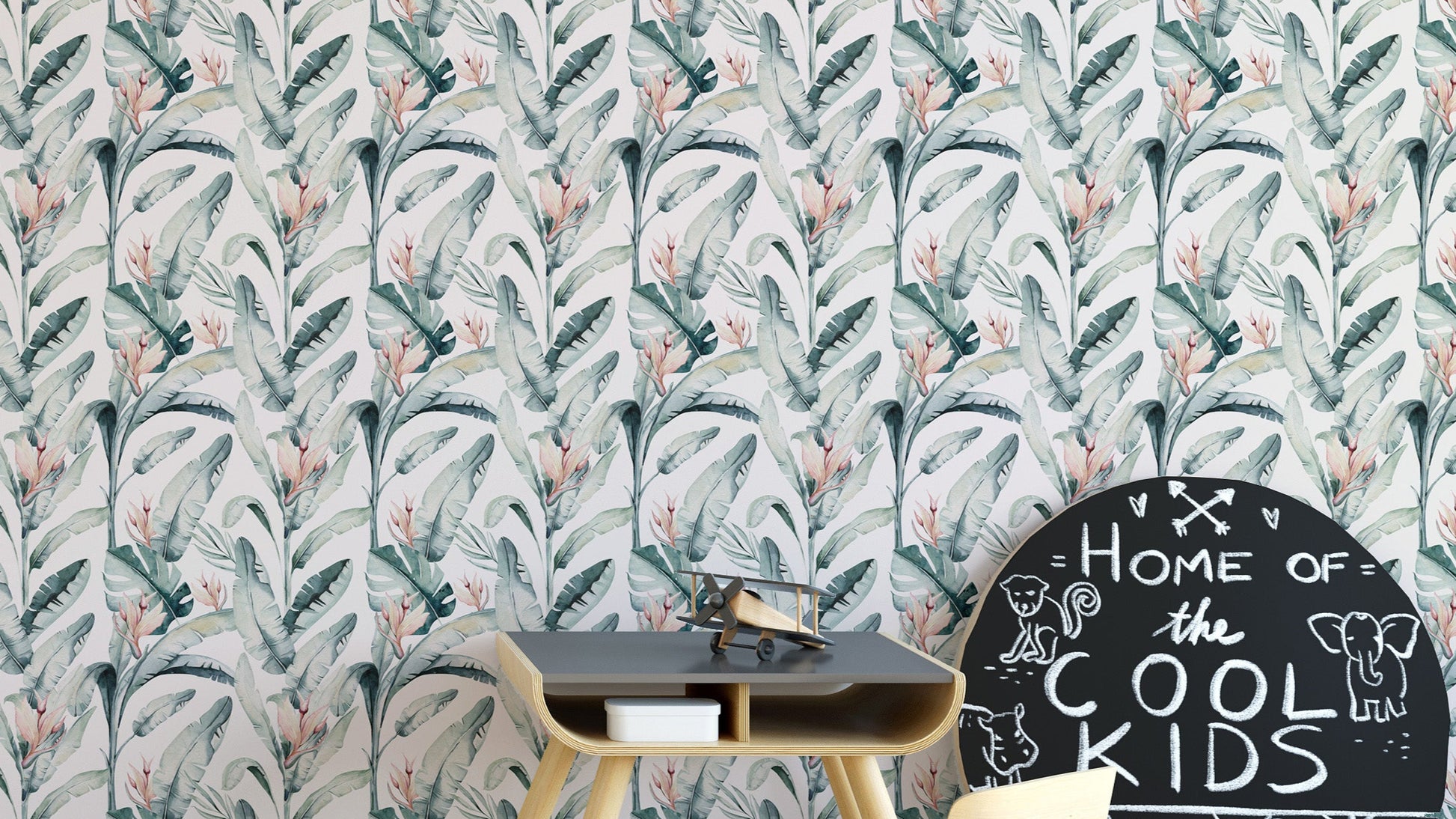 Tropical palm repeat pattern wallpaper