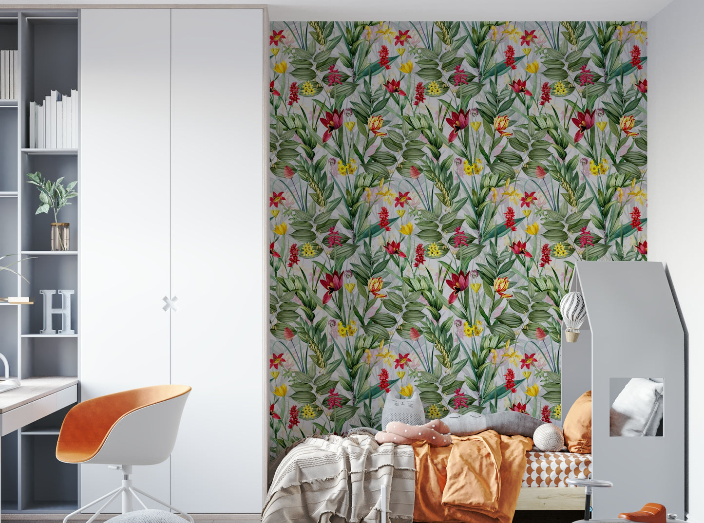 Bold, vibrant floral wallpaper bringing nature’s energy indoors

