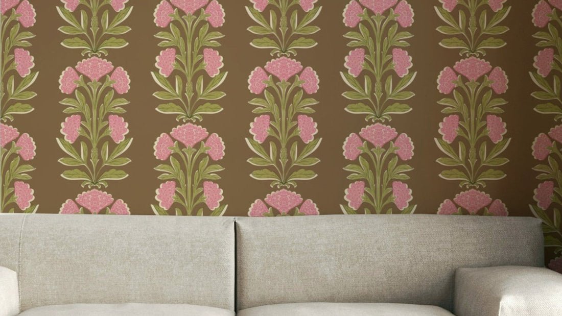 The image shows a repeating pattern of classic flowers and leaves.

