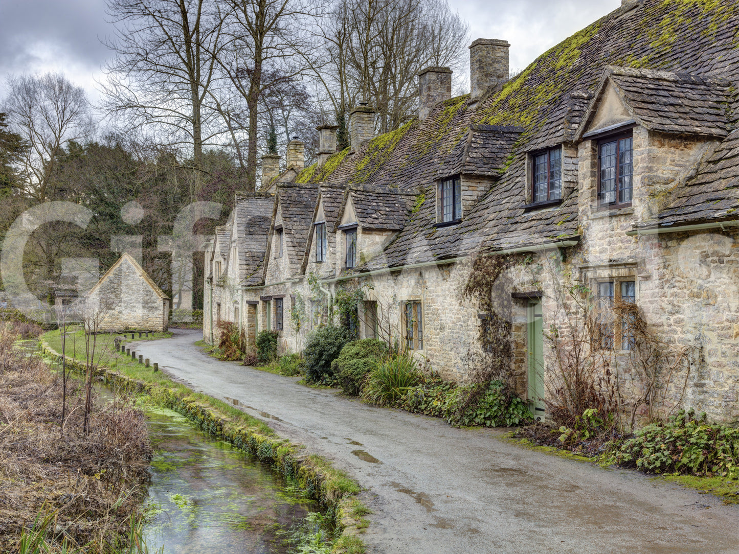 The Bibury Bliss mural gives the space a timeless and classic feel.

