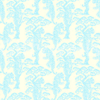 A high-quality exotic animal wall mural for walls.

