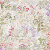 Cream ground with layered botanical blooms on the Dreamy Wildflower wall mural