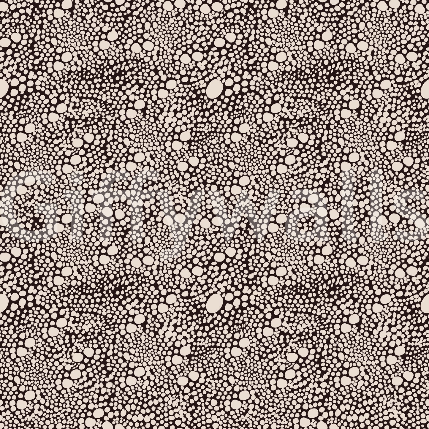 Each rounded form in the pebble wallpaper differs in scale for a natural finish