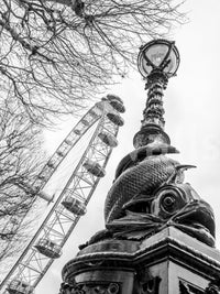 London Landmark Observation Wheel and Lamppost Wall Mural