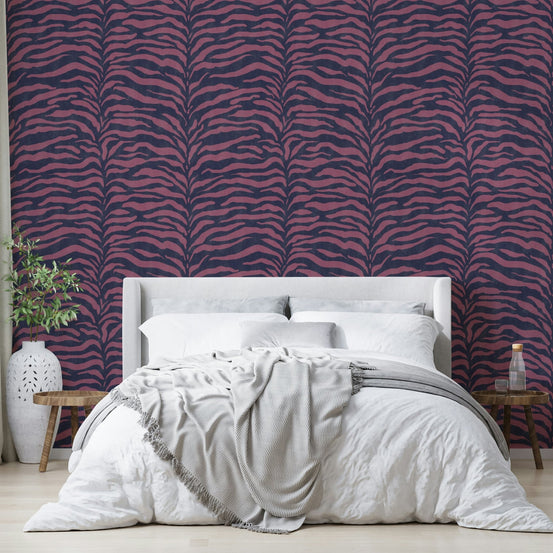 The artistic style is simple yet elegant.
