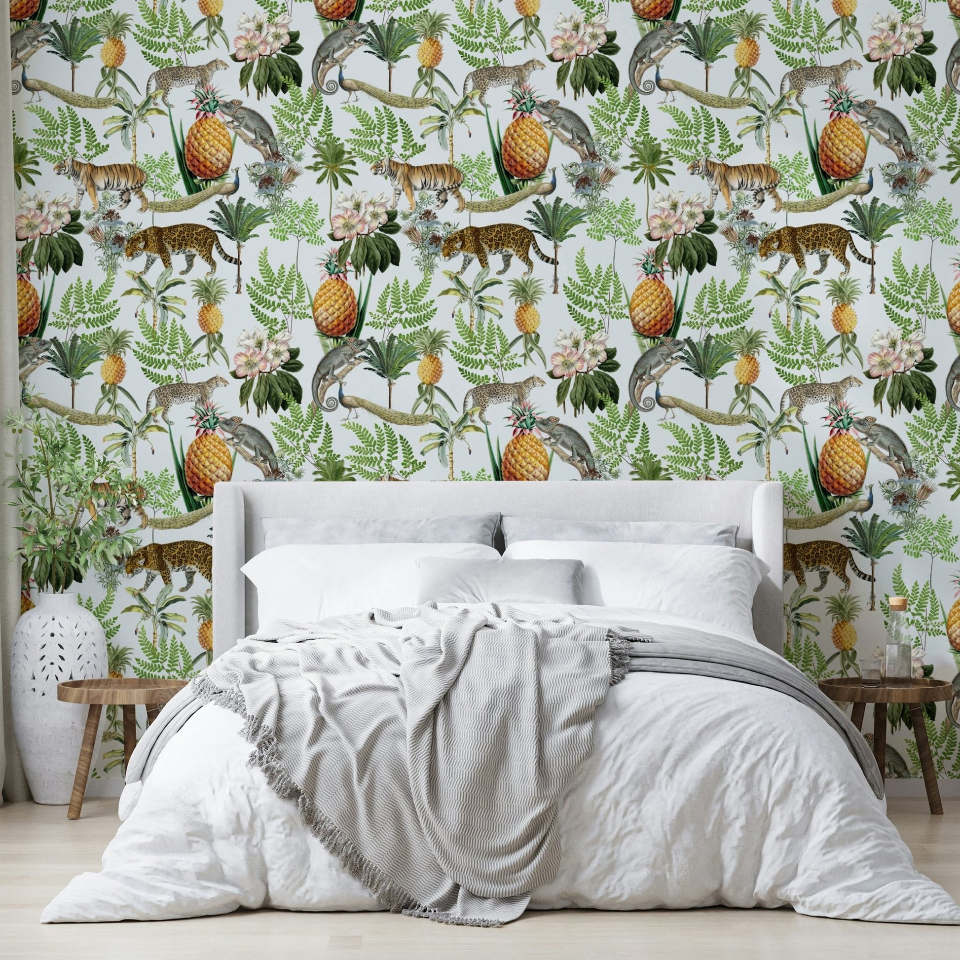 Wild Savana mural with a natural color palette

