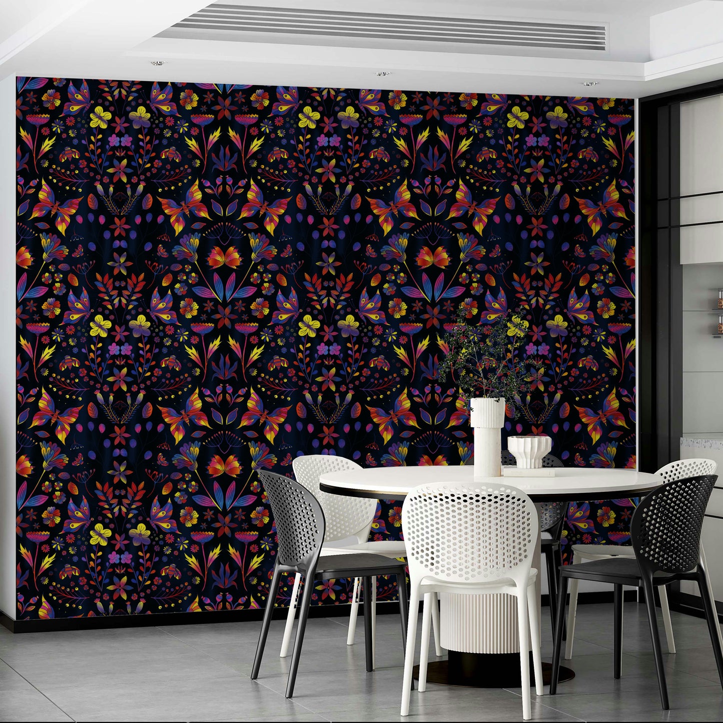 Floral wallpaper with gold and silver accents


