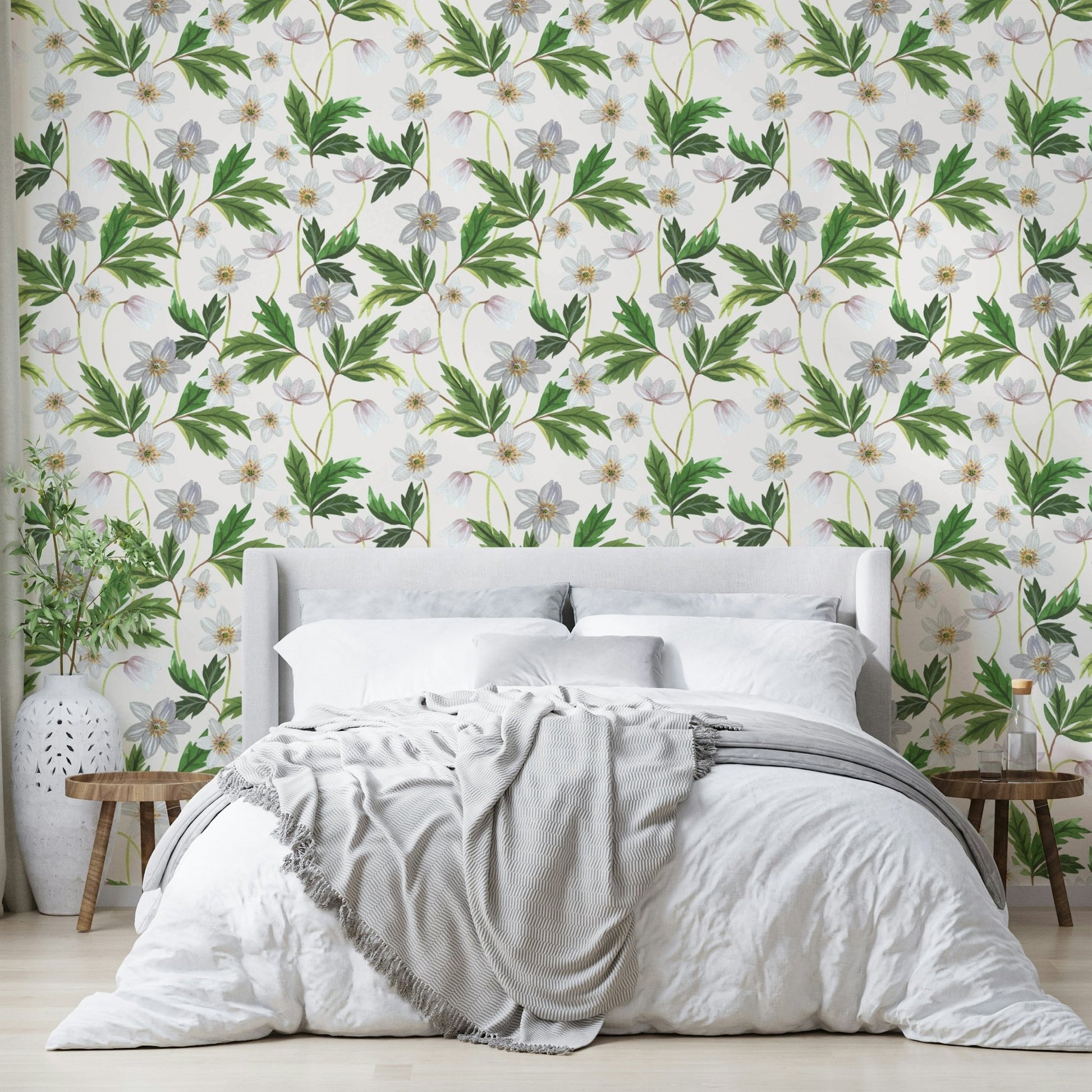 Fresh and airy floral wallpaper for modern homes

